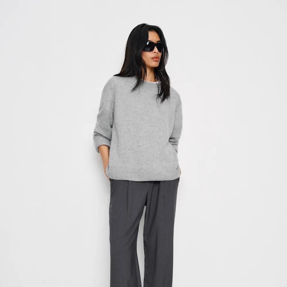 Reformation Cashmere Boyfriend Sweater XS / Granite / NWT
